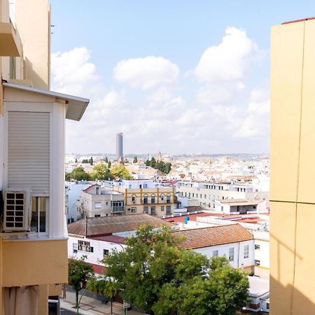 Apartamento Familiar Maria Auxiliadora Севілья Екстер'єр фото