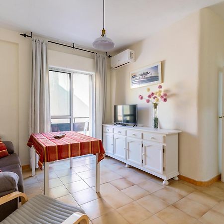 Apartamento Familiar Maria Auxiliadora Севілья Екстер'єр фото