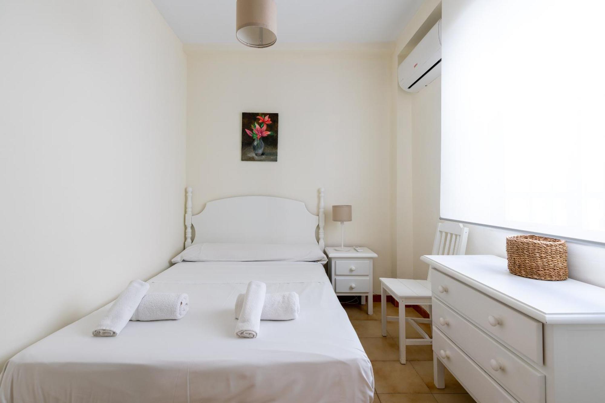 Apartamento Familiar Maria Auxiliadora Севілья Екстер'єр фото