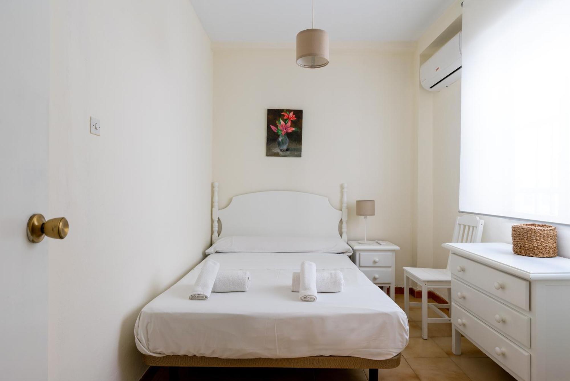 Apartamento Familiar Maria Auxiliadora Севілья Екстер'єр фото